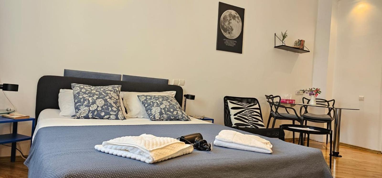 Sweet Dreams Suites Calea Victoriei Sunny Studio บูคาเรสต์ ภายนอก รูปภาพ